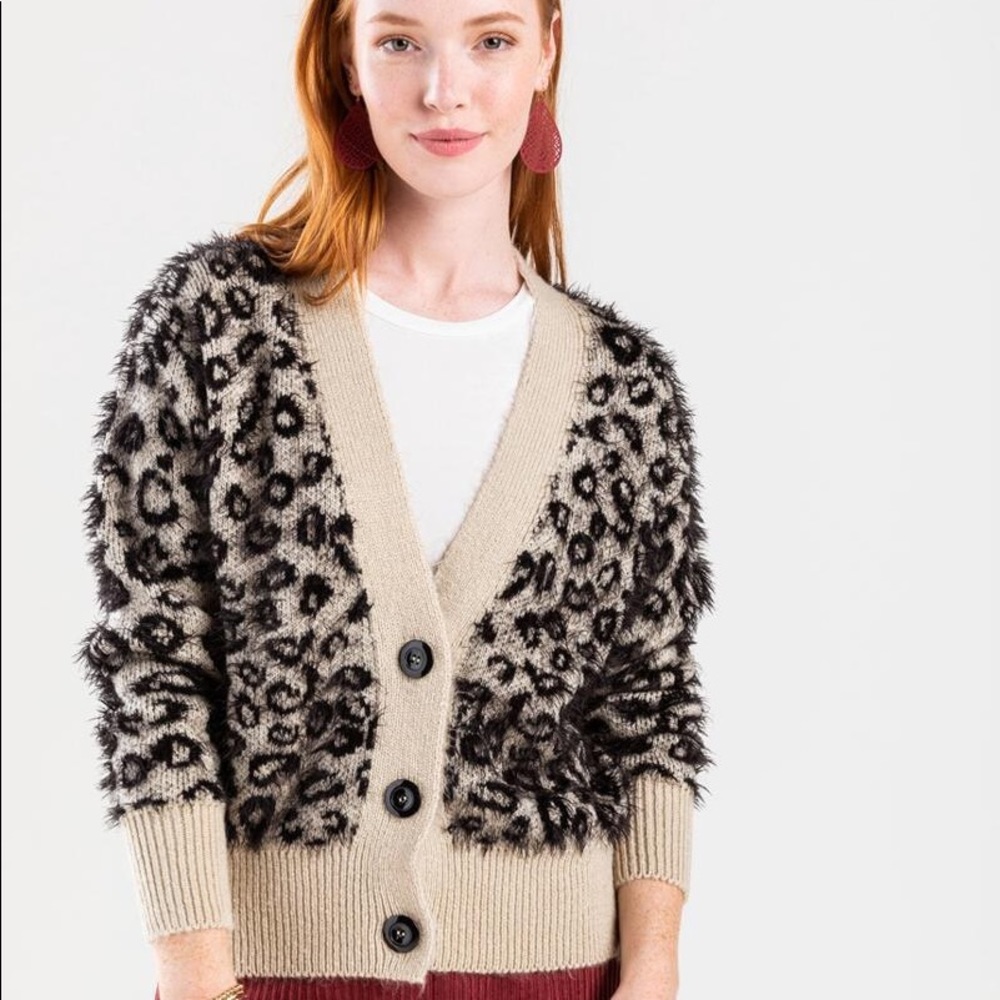 Francesca’s Animal Print Cardigan Sweater Fluffy L